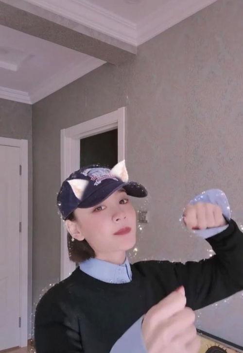 唐菀家庭背景好吗,豪门出身，星途璀璨